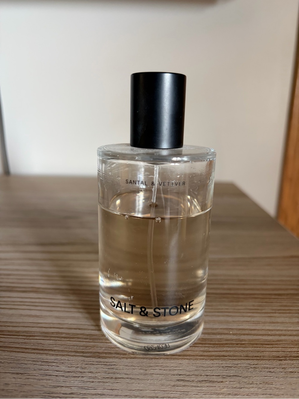Salt & Stone Santal & Vetiver Eau de Parfum - Clear